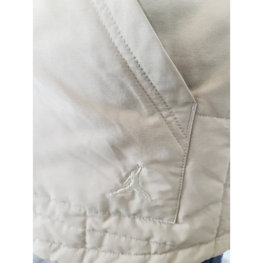Jordan two‎ front pockets, loose fit, Zip-Up, Casual Vest Men's, Size XS Tan